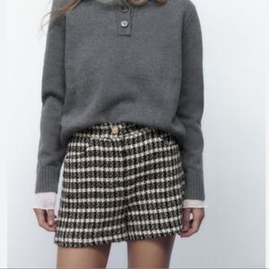 Zara Black and White Checkered Women‎ Shorts